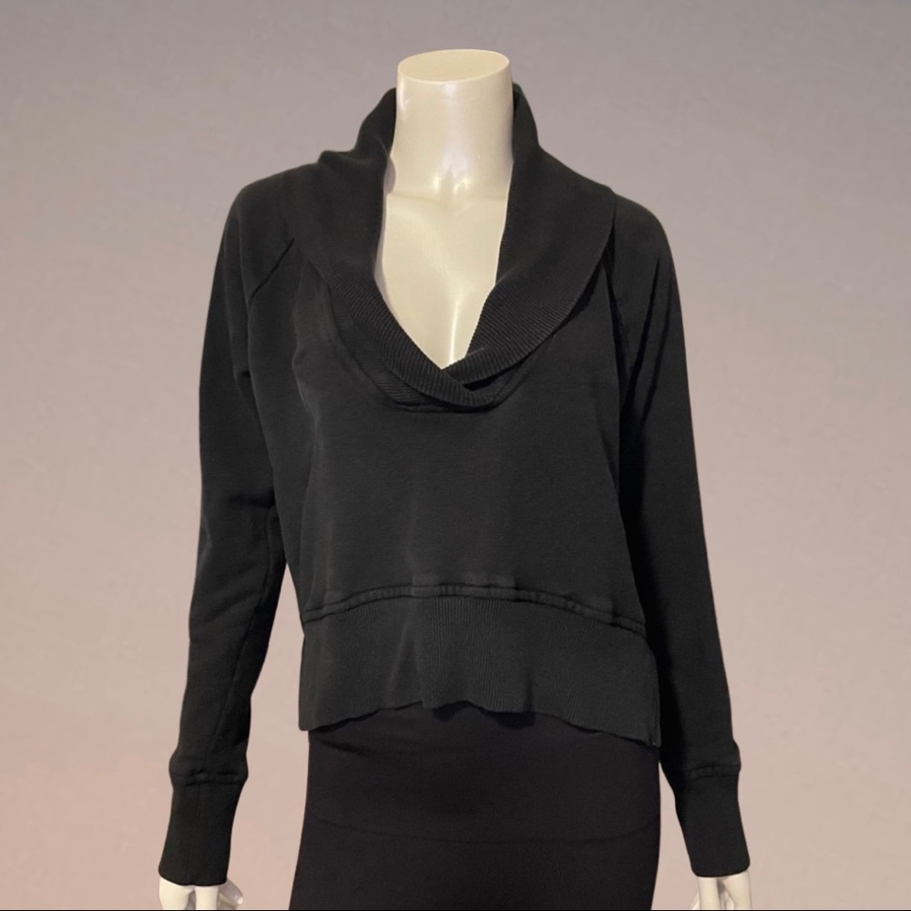 🖤 Aritzia Wilfred Free | Cropped Sweater